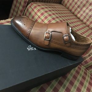 Brand new Kenneth Cole dress shoes